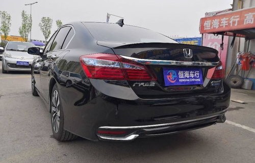 本田雅阁2017款报价及图片(本田雅阁2017款报价及图片参数)