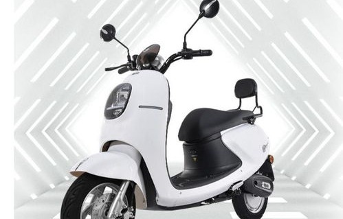 雅迪电动车价格及图片(雅迪电动车价格及图片大全集)