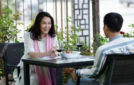 短剧强势锁婚，傅少的哑巴新妻——舒童的百集人生之旅