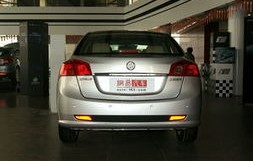 别克凯越自动挡报价及图片(别克凯越自动报价及图片大全)