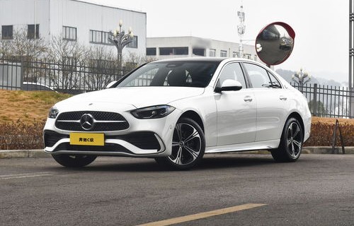 奔驰c260l新车2024款(奔驰c260l新车2024款图片黑色)