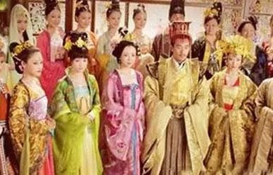 我替皇帝掌管后宫，九十九集的宫廷短剧