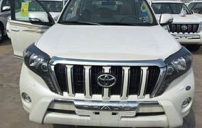 丰田霸道七座报价及图片(丰田七人座家庭用车)