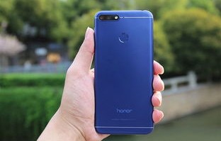 华为荣耀畅玩7a(华为荣耀畅玩7a参数)