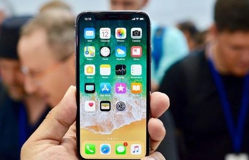 iphonex和iphone8（iPhonex和iPhone8plus哪个好）