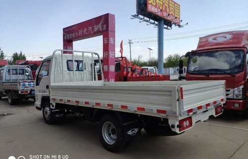 二手小货车个人车急卖(二手小货车个人车急卖面包)