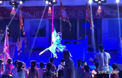 短剧热辣滚烫之夜色盛装——91集精彩回顾