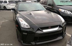 日产战神gtr多少钱一台(日产战神gtr价格)