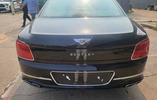 宾利车多少钱(宾利车多少钱一台2024)