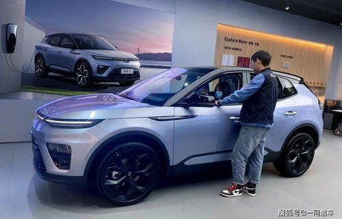 1012万性价比最好的车(1012万的轿车性价比排行榜)