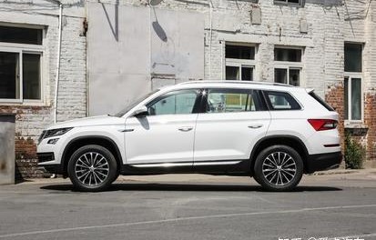 买20万左右的suv哪个好(20多万买suv哪个好)