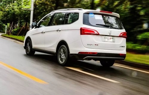 七座自动挡车10万以下(七座自动挡汽车10万以下)