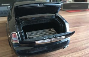 劳斯莱斯幻影，尊贵与精工的象征