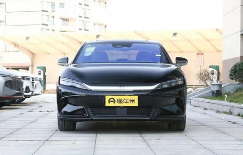 比亚迪汉油电混合2023款售价(比亚迪汉油电混合2023款售价首付多少)