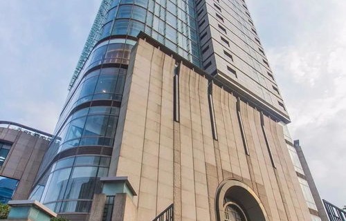 21岁男子旅游之路，一路敲诈63家酒店的背后