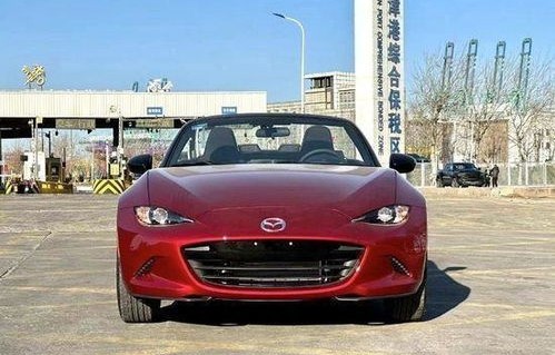 马自达mx5大眼萌价格(马自达mx5老款萌萌)