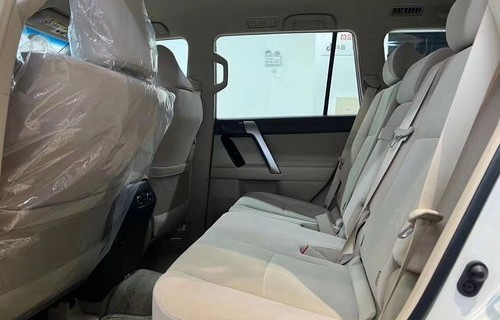 24款丰田霸道图片(2024款丰田霸道图片)