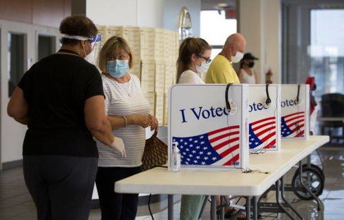 逾6508万美国选民提前投票，民主进程的积极信号