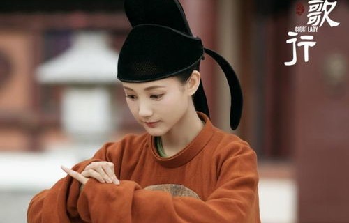 杨子之巅，大冰独步——论两位巨星身份的抗衡