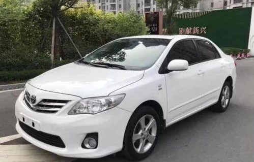 二手小轿车1万多元的(二手小轿车一万以下的)