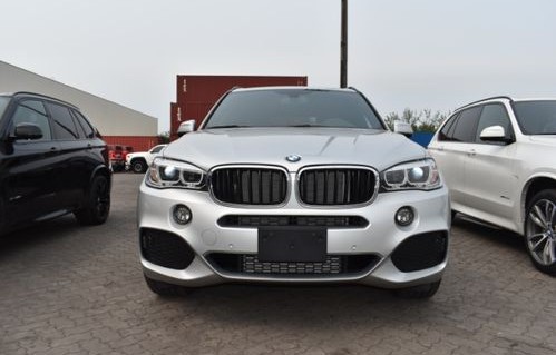 宝马x5进口2018款价格和图片(宝马x5m进口报价多少)