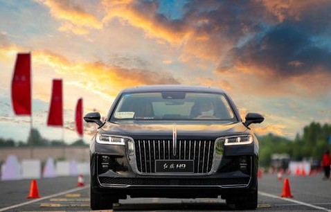 红旗纯电动汽车价格及图片(红旗新能源汽车价格表)