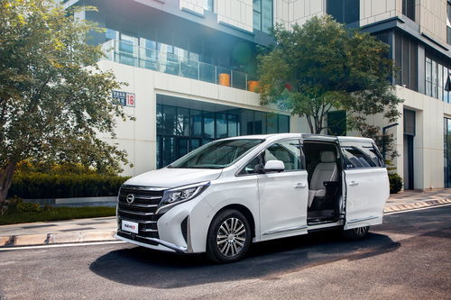 丰田mpv7座12万元车图片(丰田七座mpv12万左右)