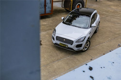 捷豹suv(捷豹SUV内饰空间图片) 捷豹suv(捷豹SUV内饰空间图片)