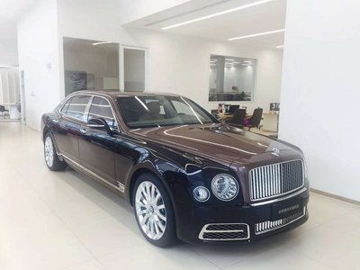 宾利轿跑车价格及图片(宾利车图片大全大图) 宾利轿跑车价格及图片(宾利车图片大全大图)