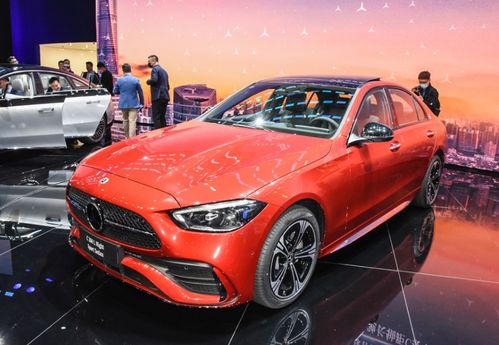 奔驰最新款2022上市豪华版(奔驰最新款豪车)