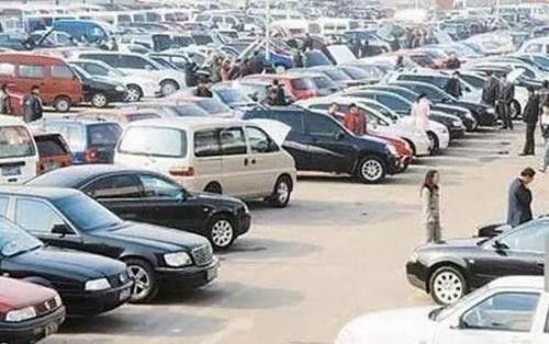 附近收二手车的(附近收二手车的电话货车)