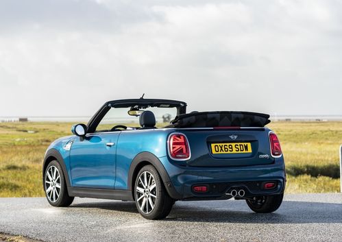 最便宜的敞篷车有哪些(最便宜敞篷车有哪几款)