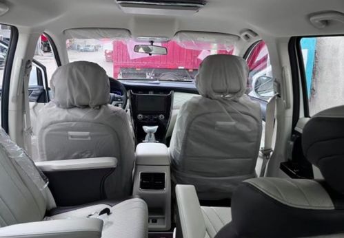 长安欧尚2024年新款(长安欧尚2024年新款后排座椅图)