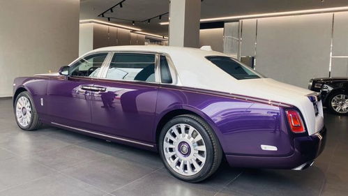 劳斯莱斯幻影加长版多少钱一辆(劳斯莱斯幻影加长2021最新款)