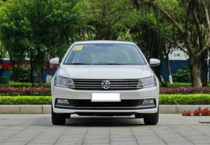 上汽大众朗逸最新价格(上汽大众朗逸最新价格表15T)