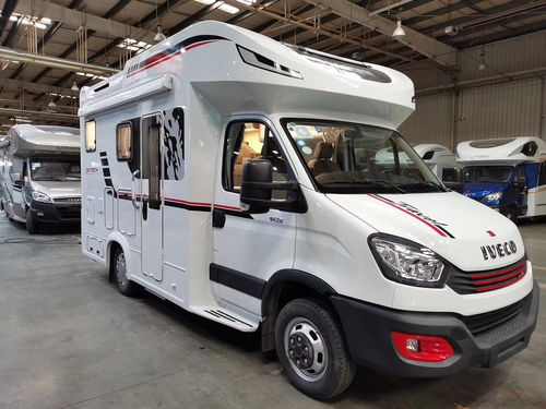 新依维柯6座价格及图片(看一下新车依维柯的价格) 新依维柯6座价格及图片(看一下新车依维柯的价格)