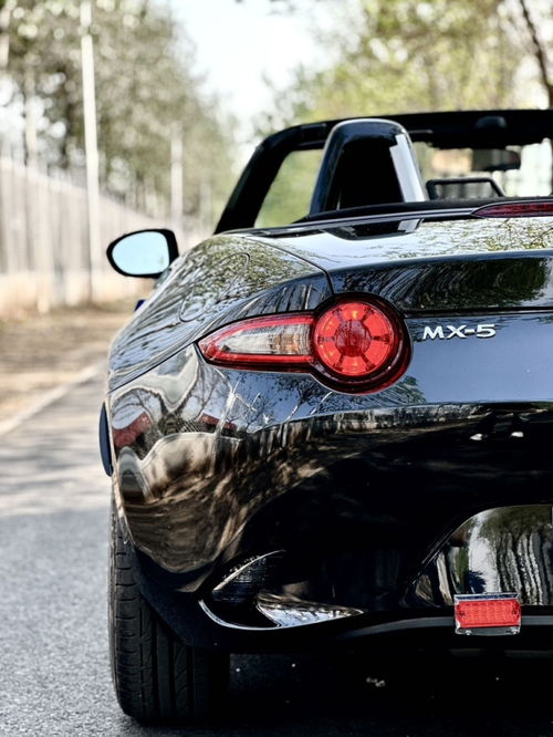 马自达跑车敞篷报价mx5(马自达跑车敞篷报价及图片)