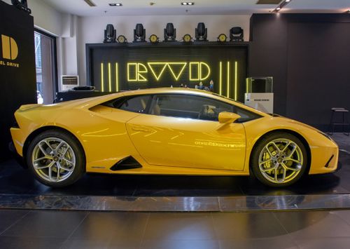 最便宜的跑车多少钱(兰博基尼最便宜的跑车多少钱) 最便宜的跑车多少钱(兰博基尼最便宜的跑车多少钱)