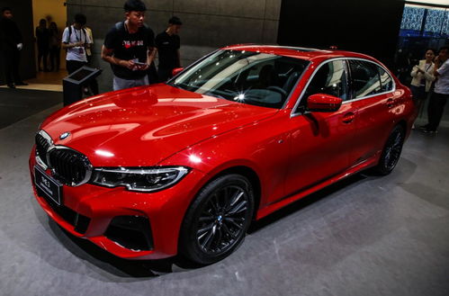 30万买宝马还是奔驰(30万买宝马奔驰还是奥迪好)