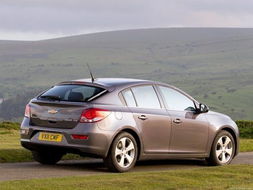 2012年雪佛兰科鲁兹价格(2012年的雪佛兰科鲁兹高配的新车多少钱)