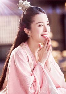 真没在乎的人?胡冰卿晒龅牙图回应的背后故事 真没在乎的人?胡冰卿晒龅牙图回应的背后故事