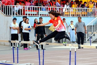 谷爱凌摔倒后的坚韧之路，挑战与希望共存