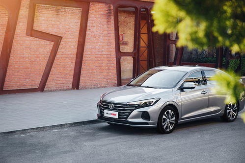 吉利汽车自由舰，乘风破浪，开启智能新纪元